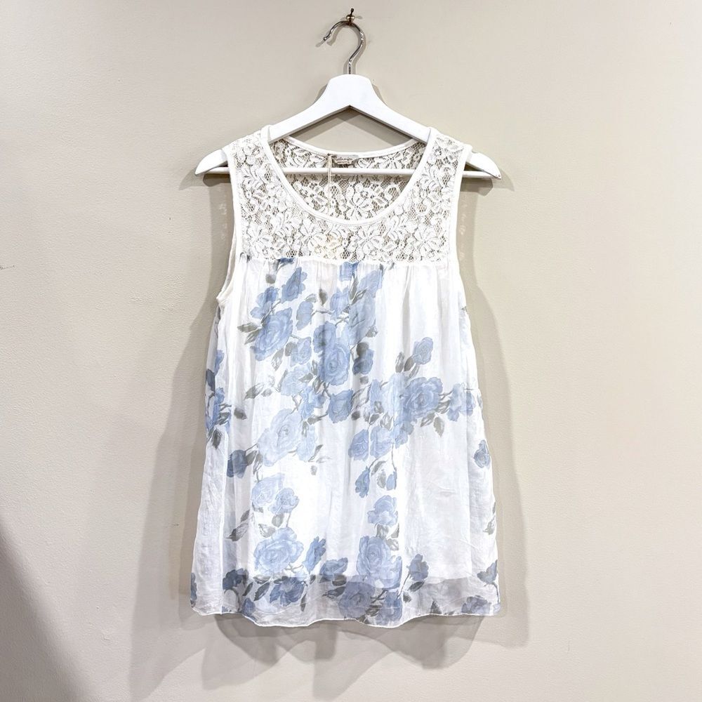 NWT Bellamia Silk Floral Lace Top Women’s M Ivory Blue Sleeveless Blouse Italy